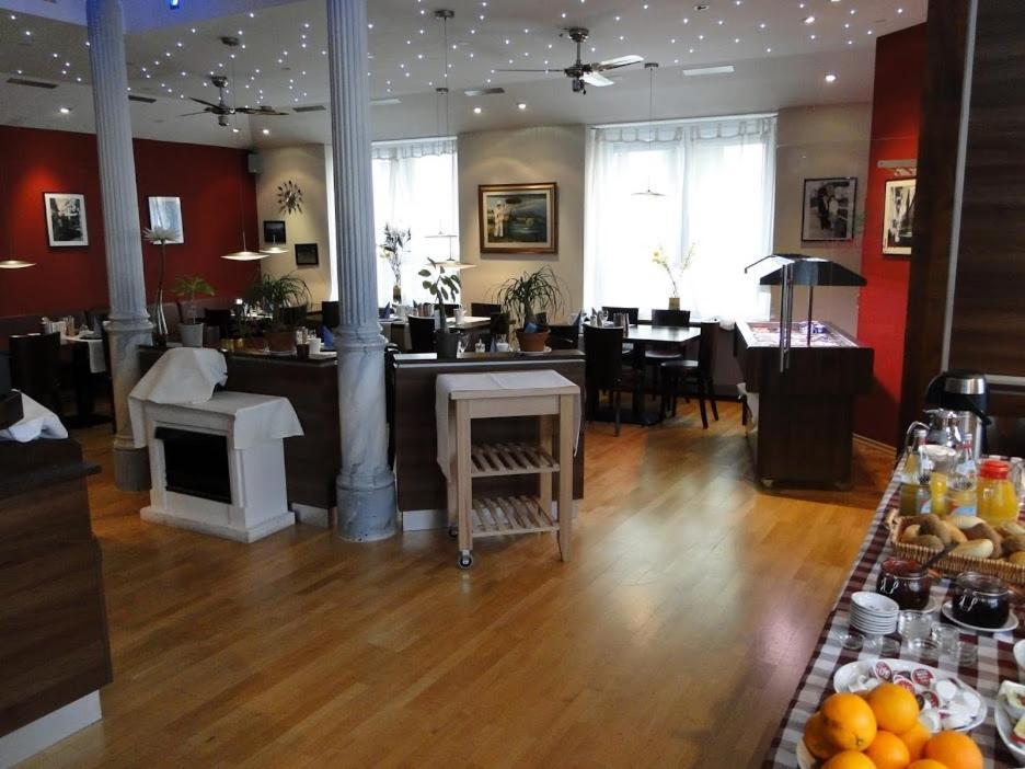 Wiesentaeler Hof Hotel Garni Constance Extérieur photo